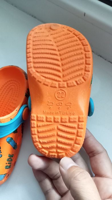 Детские кроксы для пляжа