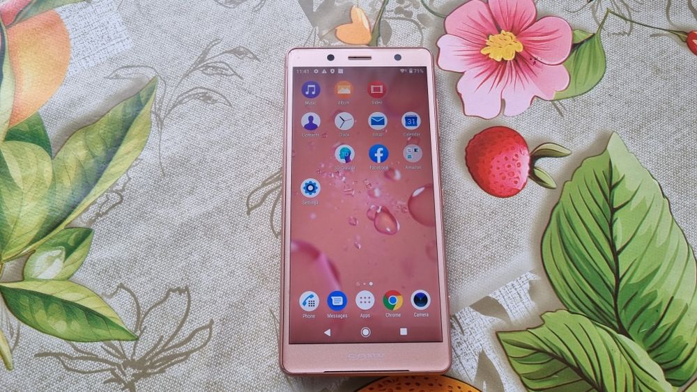 Telefon sony xperia xz2 compact
