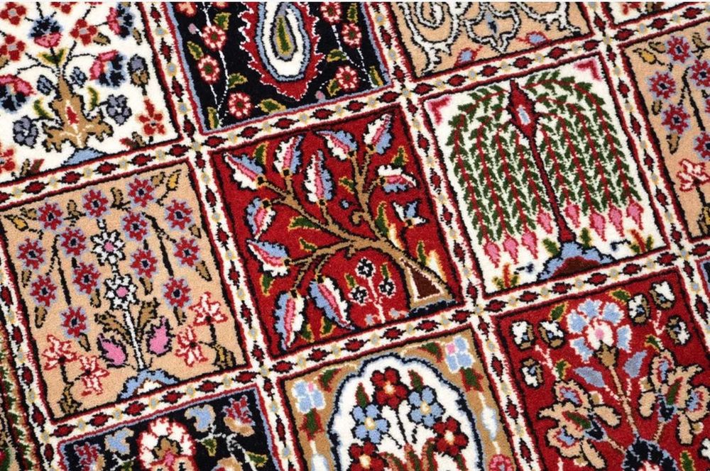 Ръчно връзван персийски килим 292/210 см