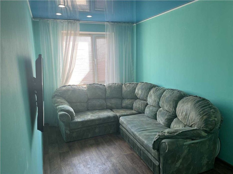 Продам 4 комн квартиру по пр Строителей