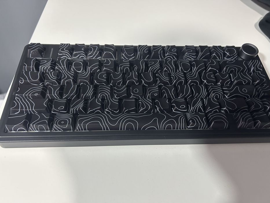 Tastatura Mecanica Aula F75