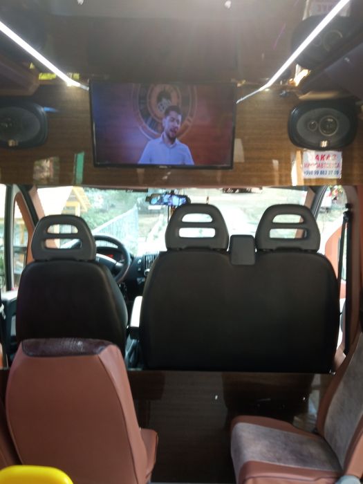 Микроавтобус ПЕЖО БОКСЕР.