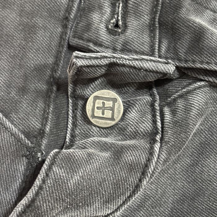 Blugi Slim Fit Ksubi