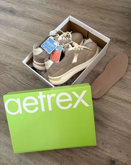 Кроссовки Aetrex