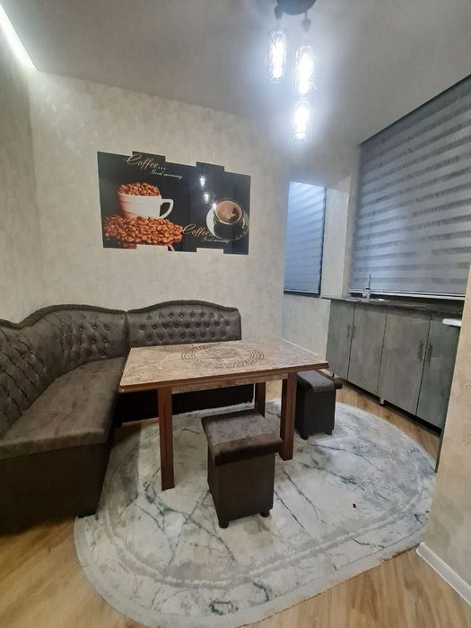 Vokzal 48 maktab yonida 3 xona luks kvartira ijaraga beriladi