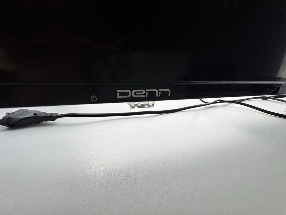 Продам телевизор Smart TV