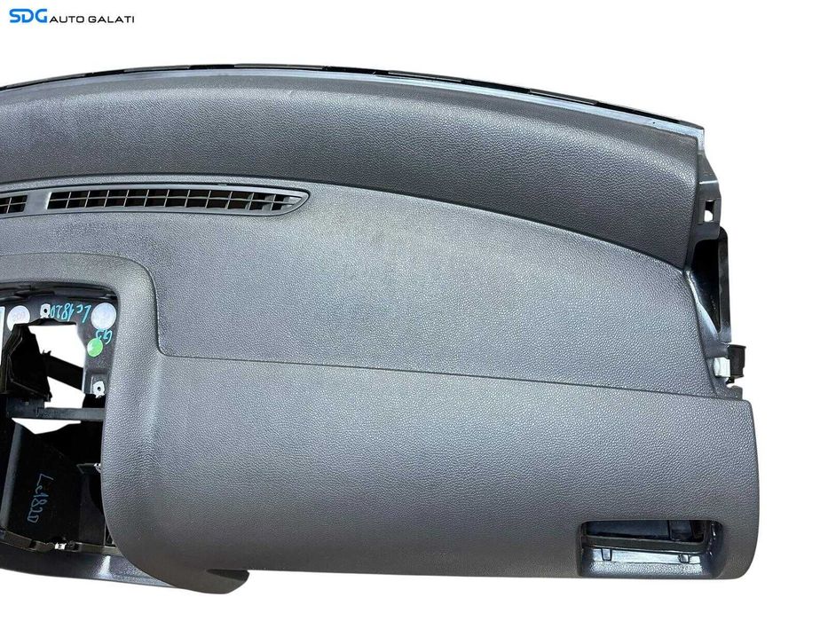 Plansa Bord cu Airbag Pasager Volkswagen Golf 5 Hatchback 2004 - 2008 Cod 1K1857003 1K1857699 1K0880204G [LC1820]