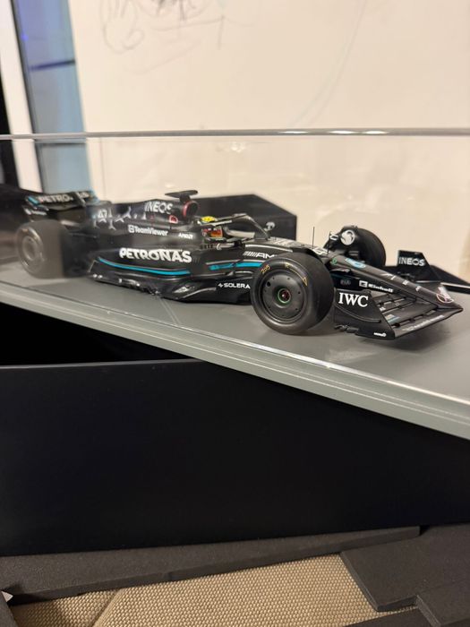 Macheta spark 1:18 mercedes amg petronas formula one team no 47 f1 w14 e performance barcelona test 2023 mick schumacher Noua
