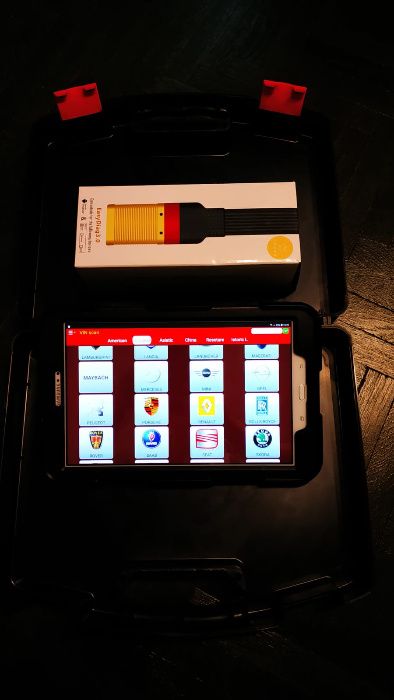 Kit Launch Easydiag Pro3S, Tableta Samsung + Interfata Full Soft 2026