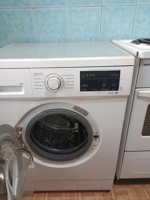 Продам стиральную машину