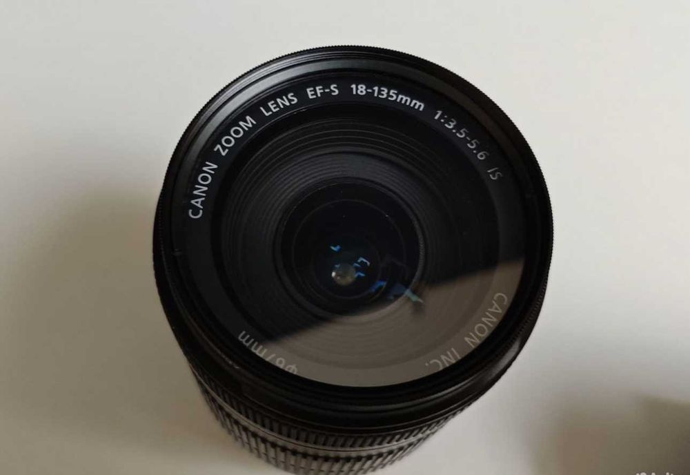 Canon EOS 90D 18-135mm