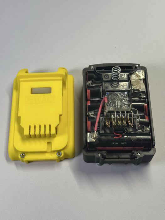 Carcasă pentru baterie DeWalt 18v 5Ah