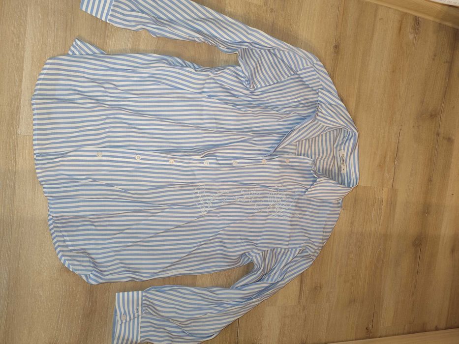 Продавам дамски дрехи