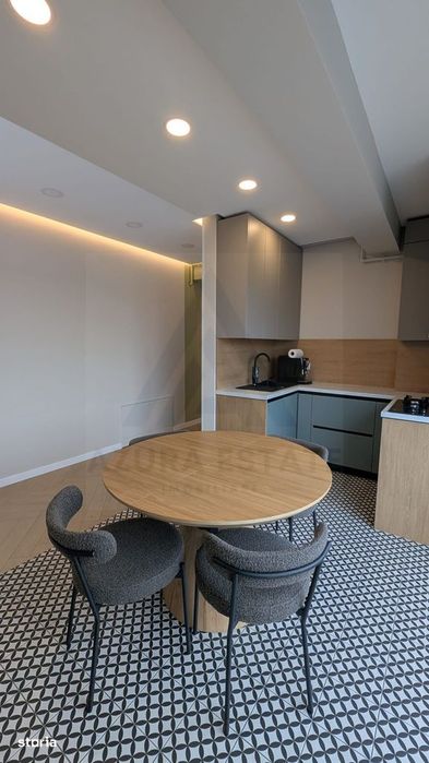 Apartament premium 3 camere parcare subterana etaj 3 zona Strand
