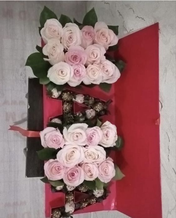 Клубника в шоколаде , новогодние подарки