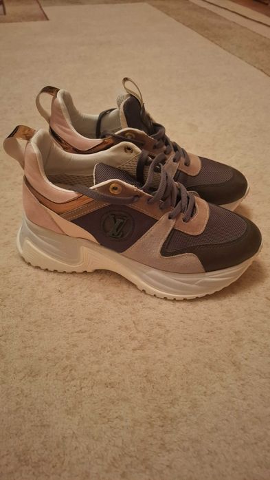 Дамски сникърси, спортно - елегантни