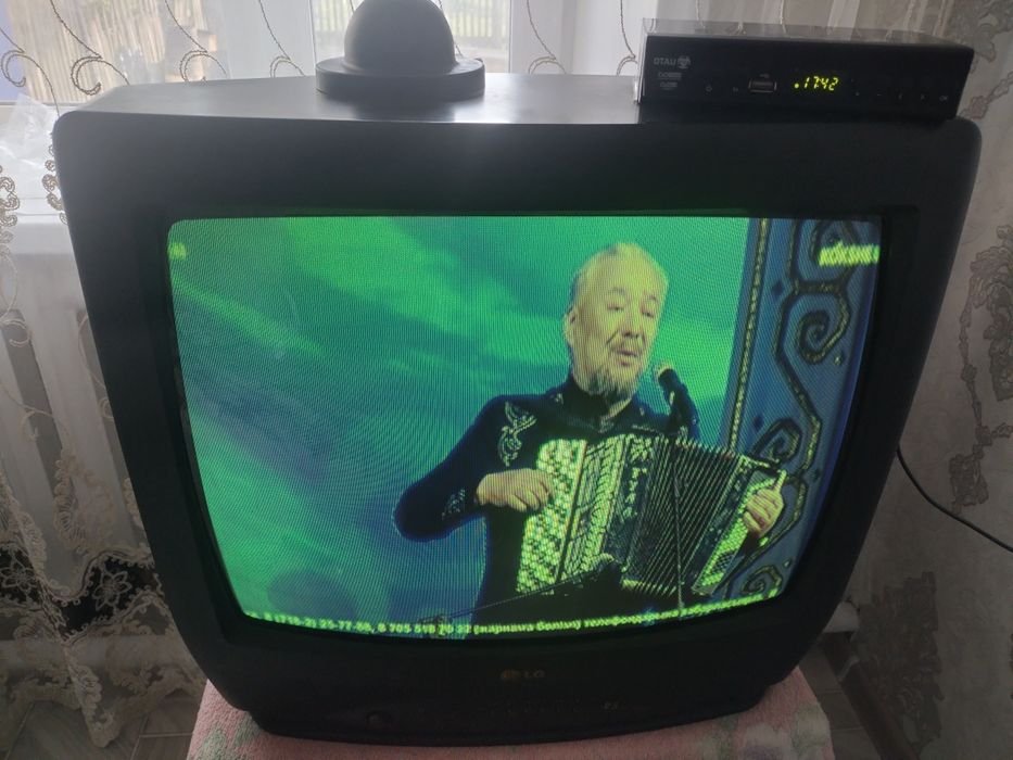 Продам телевизор юж.корея