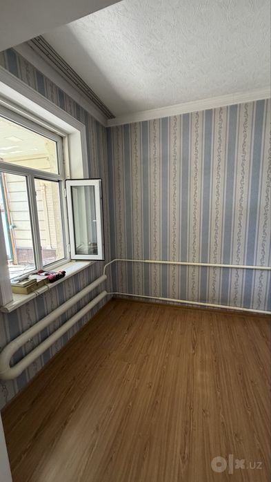 Срочно Ховли сотилади Янгийул центрда