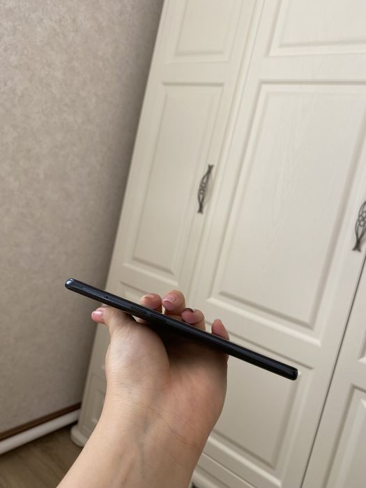 Телефон oppo reno 3