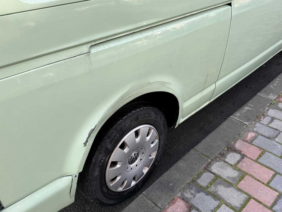 Volkswagen Transporter Caravelle 8locuri 2.0Tdi, model lung