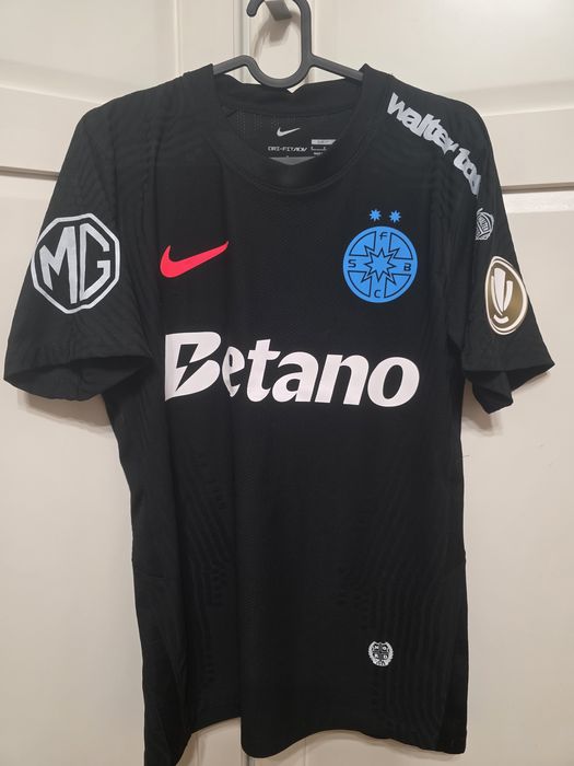 Tricou FCSB/Steaua Cisotti pregatit de meci