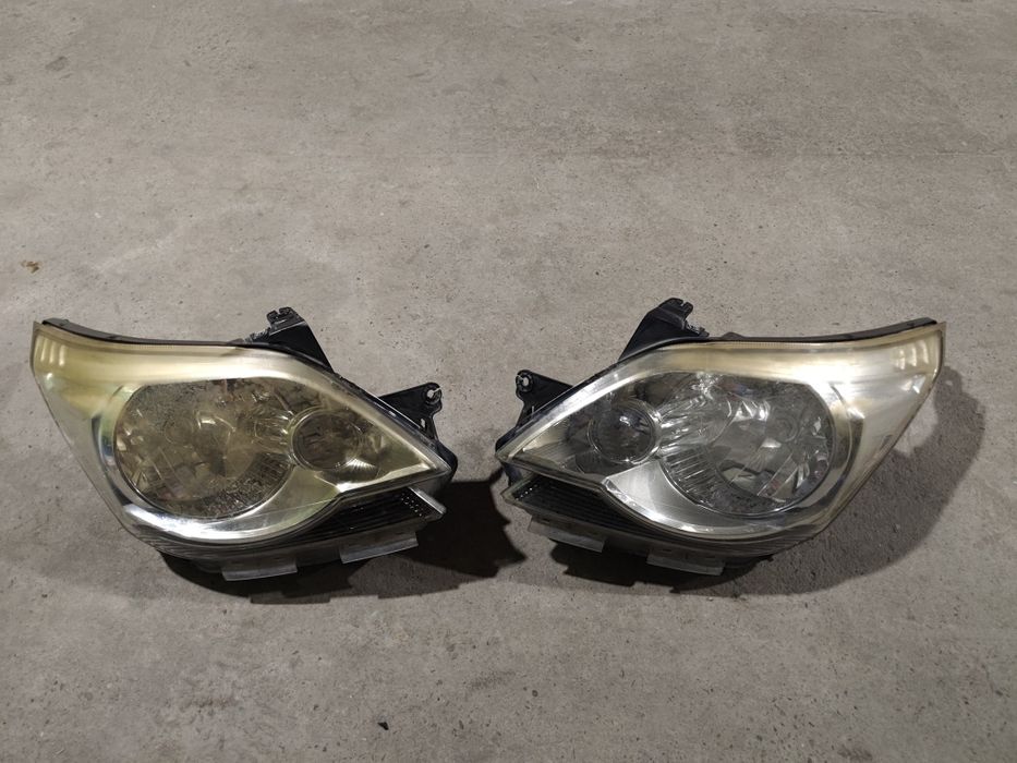 Продаются фары от кобальта оригинал но надо делать полировку.