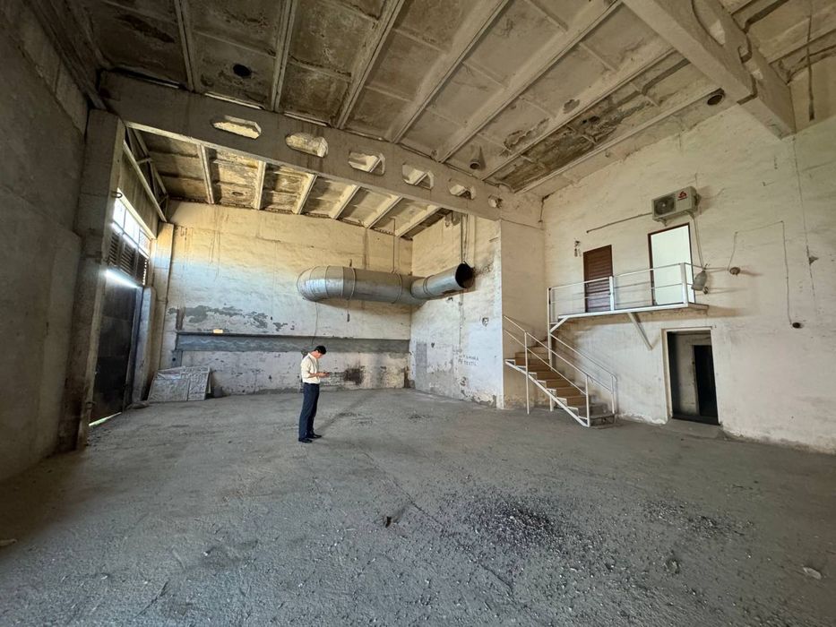 Сдаётся территория под аренду в г. Бухара(Файзобод масжид) 60 соток.