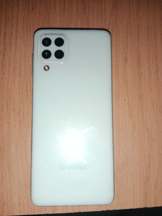 Продам 2 телефона срочно