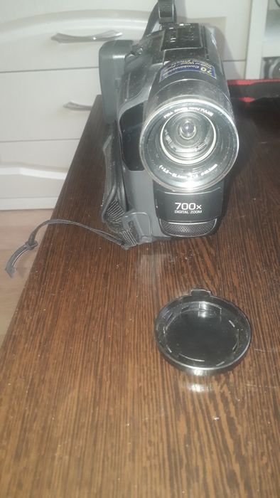 Продам видеокамеру