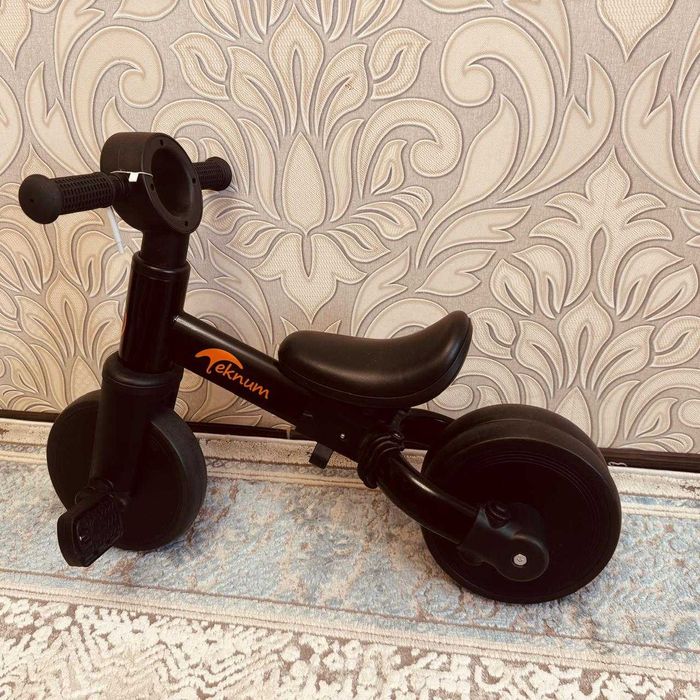 продам велосипед детский беговел 2 в1