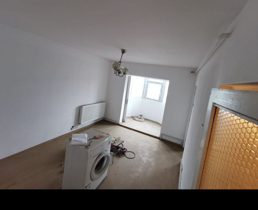 Apartament cu 1 camera/garsoniera.