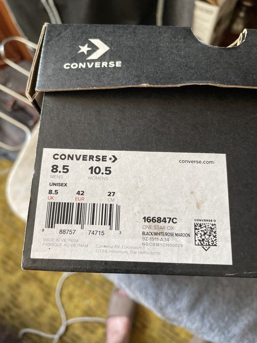 Tenisi Converse albastrii ,piele intoarsa ,marinea42