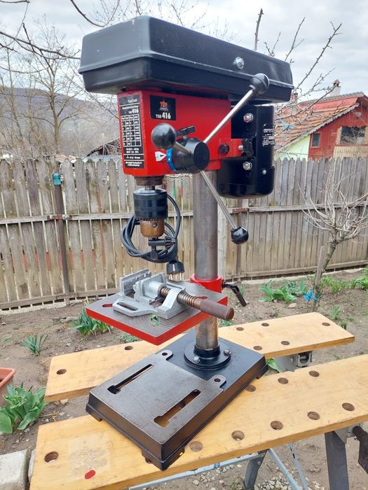 Masina taiat/debitat metal si lemn ,freza pentru lemn Power CRAFT , circular cu sina Einhell + bormasina.