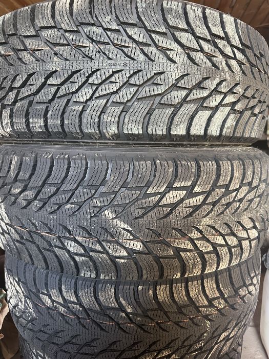 Продам зимние покрышки