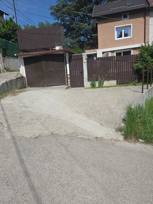 Давам под наем къща в с. Кокаляне 176 кв.м.