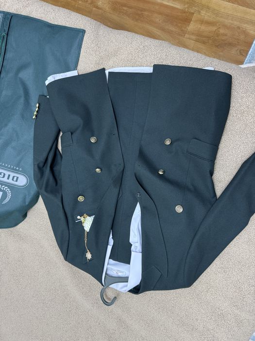 Продам свадебный костюм