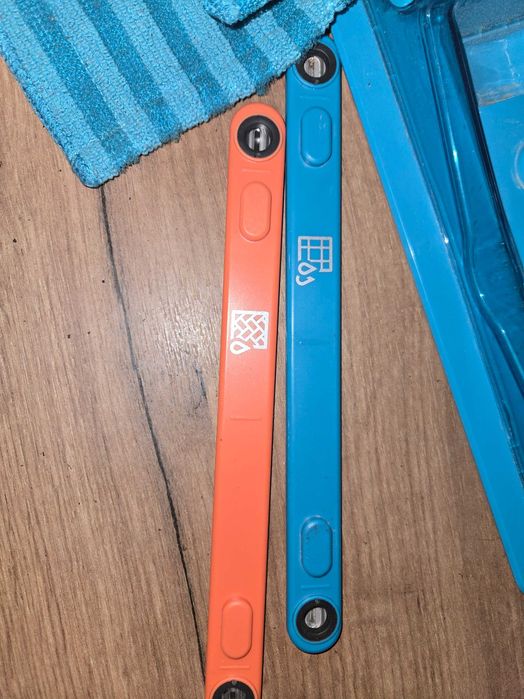 Вертикална прахосмукачка Philips Power Pro Aqua  60 евро