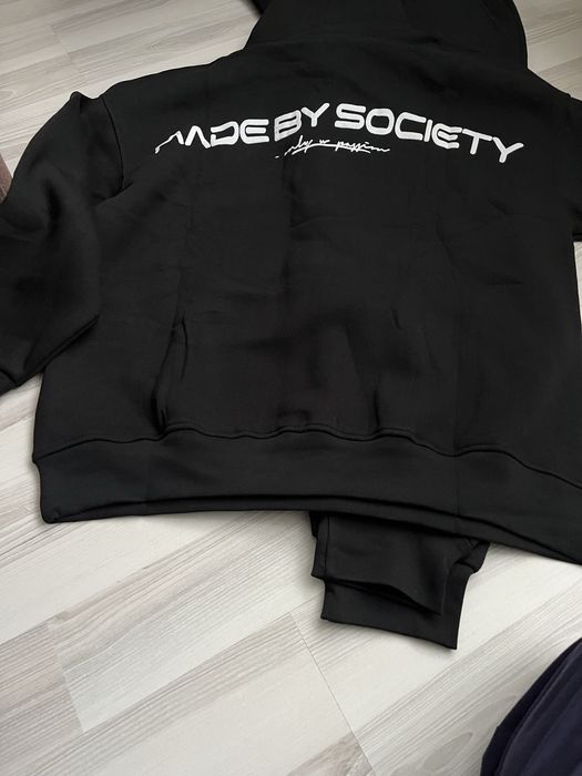 Trening Made By Society L,XL