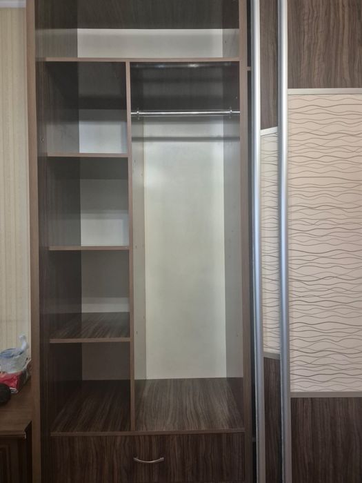 Шкаф купе в хорошем состояний