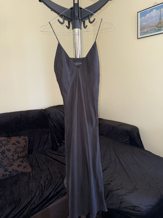 Официални рокли Zara, H&M, Bershka