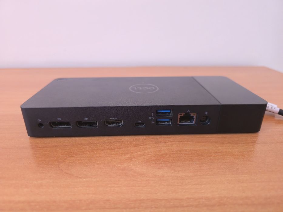 Докинг станция Dell WD19