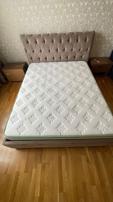 Спальная Кровать на двоих 180*200