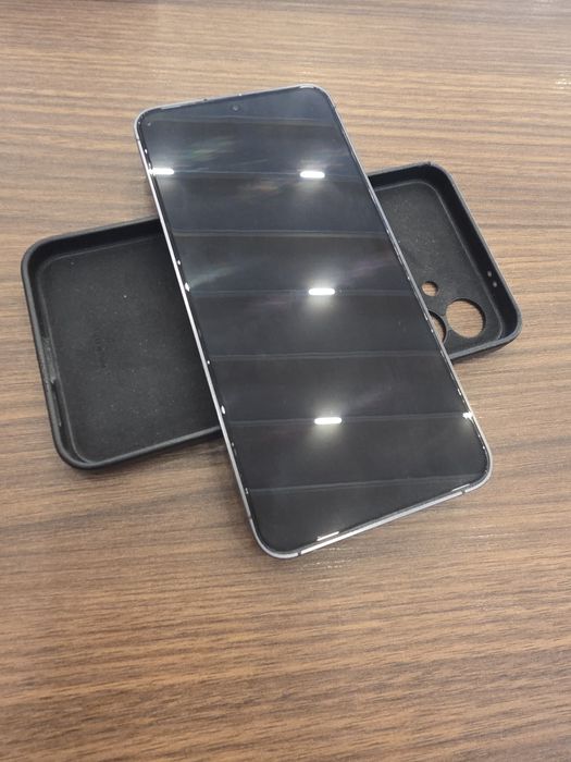 Samsung S24 impecabil