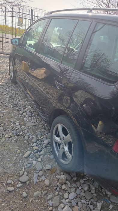 Touran 1,9 tdi 2010