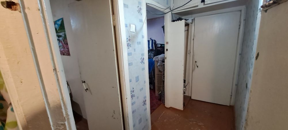 2 xonalik kv juda ham sroshni sotladi  remont sredni bez makler