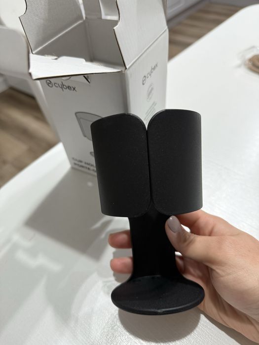 Продам подстаканник Cybex, новый