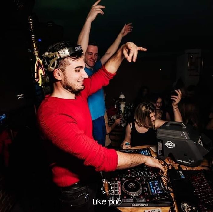 Dj evenimente Solist vocal Tg-Jiu