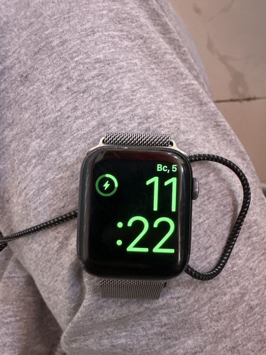 Apple Watch Series 6 (GPS)