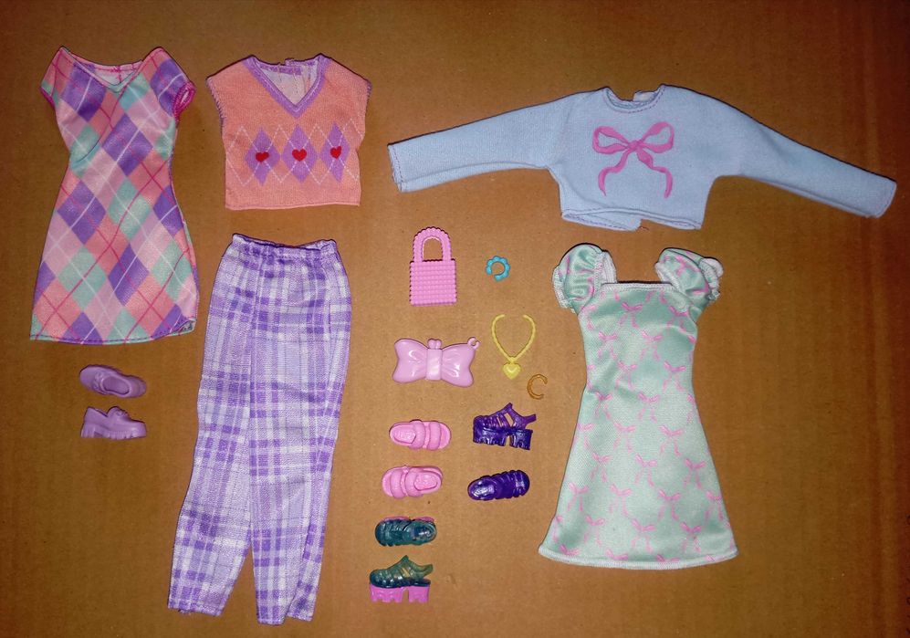Комплект дрехи, обувки, аксесоари за кукла Barbie. Mattel.