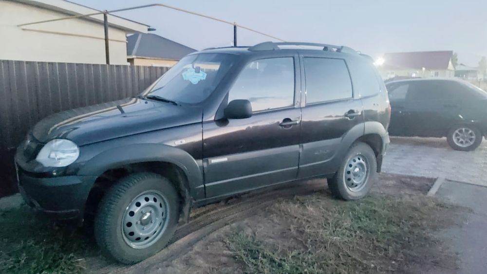 Продам нива шевроле